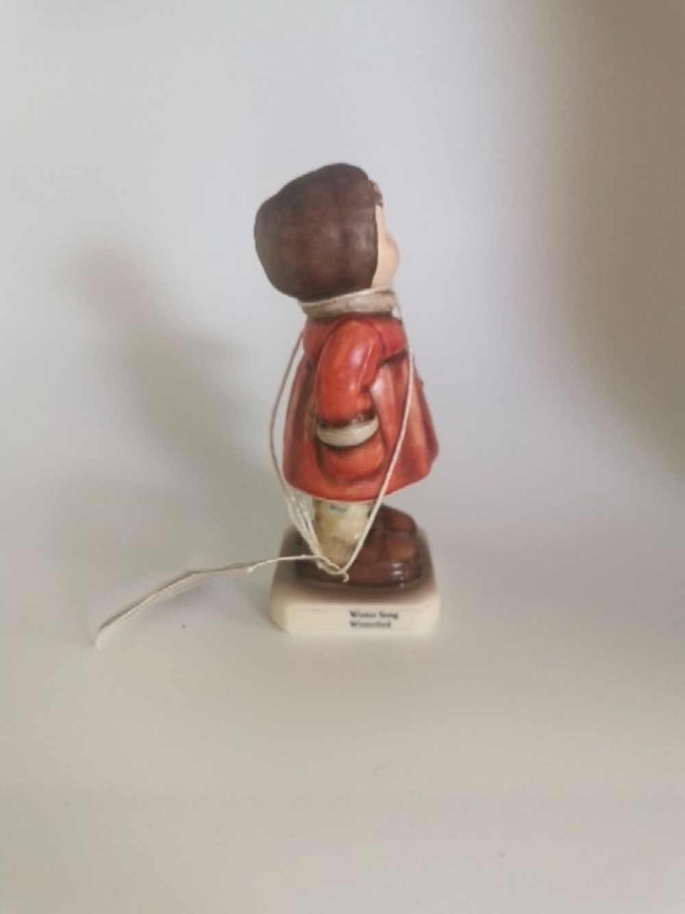 Geobel Hummel Figurine "Winter Song" 476 1987 - Picture 5 of 6